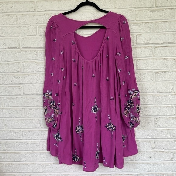 Free People Embroidered Flowy Lavender/Purple Tunic/Dress Cut out Back - Picture 1 of 10